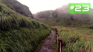 Yangmingshan Park  Qixing Main Peak 1120m  Documentaire Taiwan Taipei [upl. by Aramoix675]