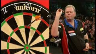 Raymond van Barneveld  Seine ersten zwei 9DARTER bei einer WM [upl. by Meehaf]