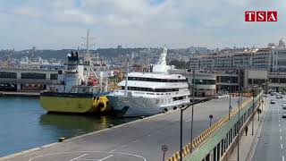 Un yacht somptueux au port dAlger [upl. by Nnybor]