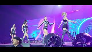 BLACKPINK  Pretty Savage live  August 18 2023  Allegiant Stadium Las Vegas front row [upl. by Keithley222]