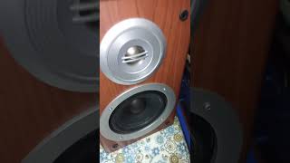 amplificador Akai AMA535  First test [upl. by Fifine]