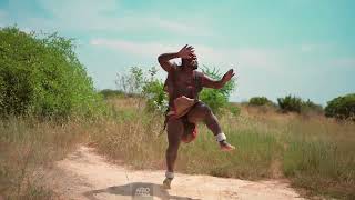 Angolan Traditional Dance [upl. by Akihsat57]