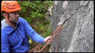 How to belay with a Munter Hitch [upl. by Alla]