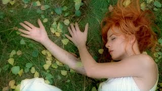 Mylène Farmer  Innamoramento Clip Officiel [upl. by Snell]