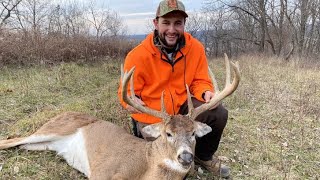 MASSIVE Iowa Whitetail  2019 Iowa Shotgun Season Day 2 [upl. by Brandea404]