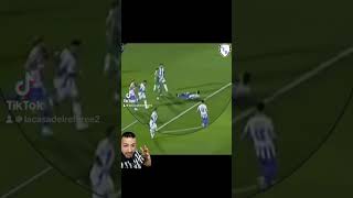 Dibú Martínez ¿Es penal en contra de Argentina 🤔clipsdefutbol LCR videosdefutbol [upl. by Medea847]