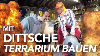 Dittsche und Fynn Kliemann bauen ein Terrarium  Heimwerkerking Dittsche Special [upl. by Eikcid922]