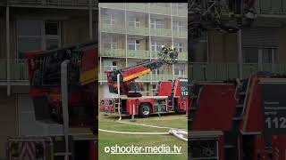 🔥 Flammen schlagen aus Krankenhaus 🔥  🚒 Feuerwehr Marl trifft ein… 🚒 shorts fire [upl. by Strain]