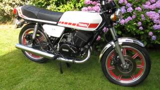 Yamaha RD400E RD400 [upl. by Ayojal20]