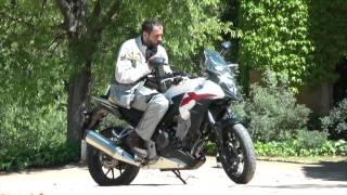 Honda CB500X  Le trail routier léger des permis A2 [upl. by Cleary]