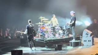 Blink182  Whats My Age Again O2 Arena London October 11 2023 LIVE4K [upl. by Soilissav503]