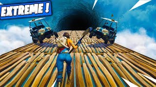 Voiturettes Vs Coureurs  Fortnite Terrain de Jeu [upl. by Ellenrahc]