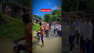 cycle stand wheelie reaction crash 🥺riderstuntstoppiewheeliechallengeviralshortviral [upl. by Nageem]