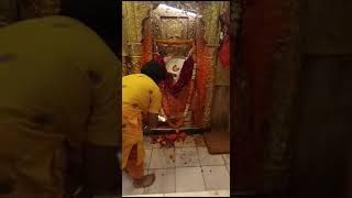 pratah kalin aarti Hanuman Badi Murti Mandir Aaj katyayani Mandir Chhatarpur [upl. by Enomad]