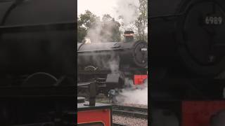 6989 Wightwick Hall prepares to depart shorts steamtrain trainspotting trainvideo steam [upl. by Minabe]