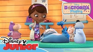 Doctorița Plușica – Cântec tematic Doar la Disney Junior [upl. by Tamas]