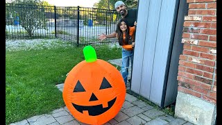 Deema and Sally with giant pumpkin rescue adventure [upl. by Davin]