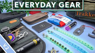 10 Everyday Carry Essentials You Need for Traveling [upl. by Haugen648]