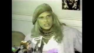 David Lee Roth pissed off at Van Halen 1986 [upl. by Ahseenal]