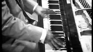 35 MINUTES of Erroll Garner LIVE in 64 [upl. by Tnek238]