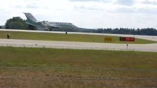 Canadair Challenger 650 Landing at Manchester Boston Regional Airport 72624 [upl. by Irakab976]