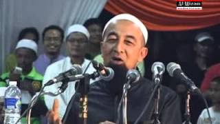 Ustaz Azhar Idrus  Ibu Paksa Saya Kahwin tapi saya tak ikut apa Hukumnya [upl. by Demaggio]