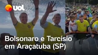 Bolsonaro e Tarcísio são recebidos por apoiadores em Araçatuba SP [upl. by Ilohcin374]