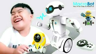 Ethan Talk To Robot MACROBOT amp POKIBOT Silverlit Your First Step to Robotics [upl. by Kempe]