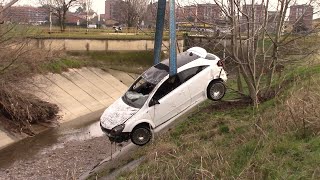 AUTO NEL CANALE ARRIVO SAF FLUVIALEAPS SAF VVF MILANOAPS VVF RHOAUTOGRU VVF LODIRECUPERO [upl. by Jone]