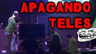 APAGANDO TELEVISIONES  Broma con cámara oculta [upl. by Anua]