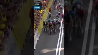 Biniam Girmay wins Stage 3 of the 2024 Tour de France in a hectic sprint finale tourdefrance [upl. by Ahswat]