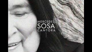 Mercedes Sosa Cantora 1  Barro tal vez [upl. by Grory455]