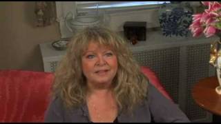 Hello Dolly  An Interview with Sally Struthers [upl. by Yunfei]