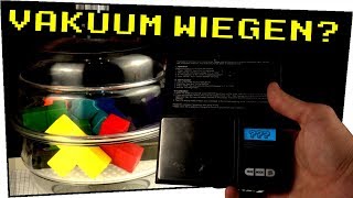 EXPERIMENT  Wie viel wiegt ein Vakuum Waage in Vakuumglocke  Experimente zum nachmachen 107 [upl. by Eelrebmyk645]