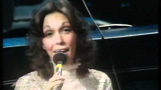 Karen Carpenter LIVE  quotGroupie Superstarquot [upl. by Gneh]