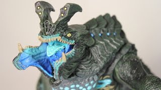 NECA Pacific Rim OTACHI figure review [upl. by Elbring]