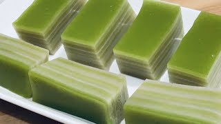 Pandan layered steamed QQ cake  Pandan kuih lapis santan sedap  斑蘭七层糕 [upl. by Ellahcim]