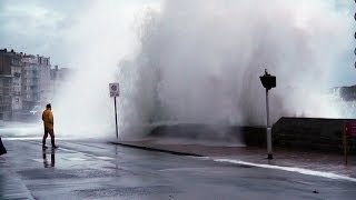 Grande Marée SaintMalo 2014 Feu dartifice façon mer Storm tide Sturmflut dfmalo8 [upl. by Melodie]