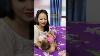 live live mom and baby cute baby [upl. by Enilra]