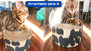 Arranhador para gatos feito de papelão RECICLAGEM [upl. by Allisan941]