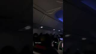 Turbulência não derruba avião mas assusta 🤣Voo American Airlines turbulencia [upl. by Anelhtak]