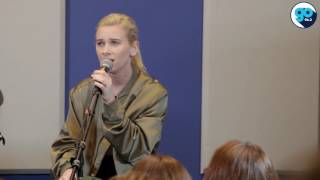 Broods quotfreequot acoustic Live in the Go Garage [upl. by Sill]