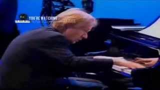 Richard Clayderman  Mariage damour Live 2010 [upl. by Yecak]