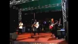 DEE DEE DEXTER  Inginku  Live at paramore nite [upl. by Nehpets]