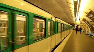 Paris Metro  MF 67 Linia 9 [upl. by Annerb]