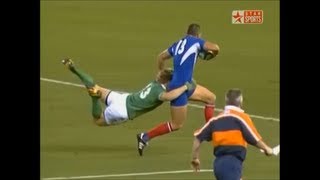 Brian ODriscoll great try saving tackle on Tony Marsh [upl. by Solly]