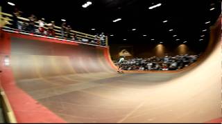 Mike McGills McTwist run at Surf Expo 80s Vert Challenge [upl. by Hsemar]