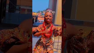 Yvonne Chaka ChakaUmqombothi dance makemefamous shorts [upl. by Olive]