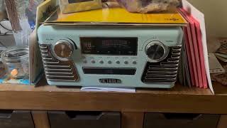 Victrola 50s Retro Bluetooth Record Player amp Multimedia Center Quick Review [upl. by Gardell]