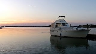 Boats on the South Carolina IntraCoastal Waterway [upl. by Haggar]